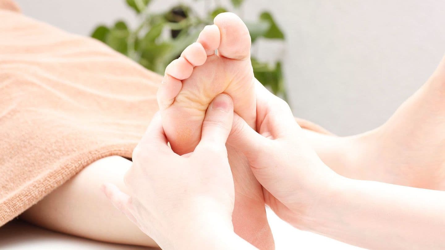 足裏反射区マッサージ